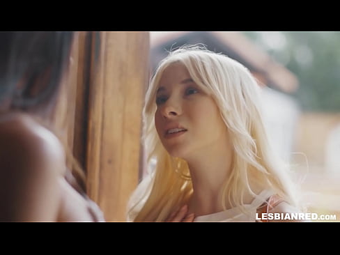 ❤️ Chica vuelve a casa unos meses después y acaba comiéndole el coño a su madrastra Sexo en es.qizpornolar.ru ❌️❤️❤️❤️❤️❤️❤️❤️